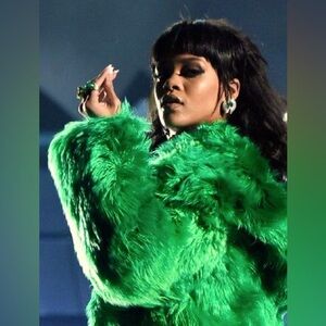 Accept your purchases.I need my ready money. You received it release it. TY!!!!